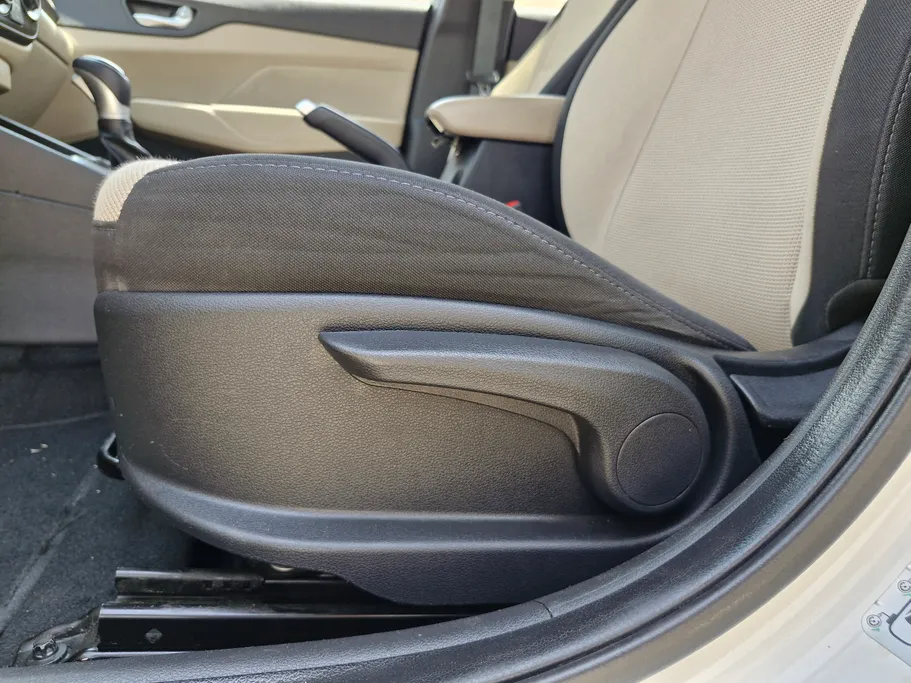 2023 Hyundai Accent Smart 