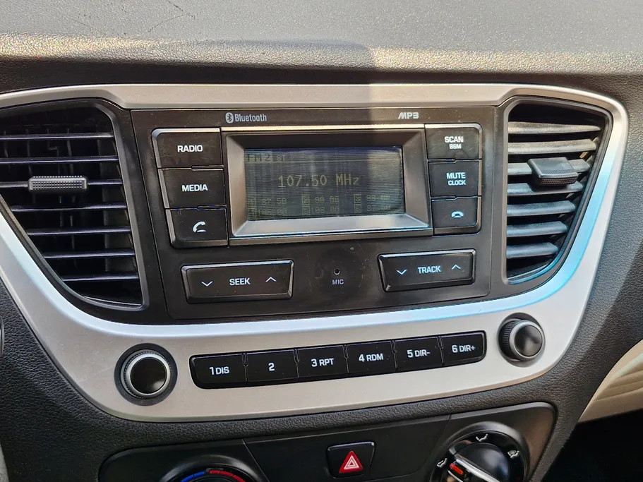2023 Hyundai Accent Smart 