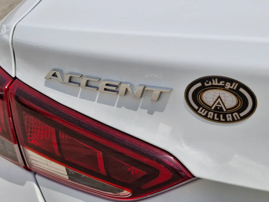 2023 Hyundai Accent Smart 
