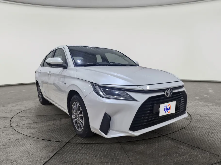 2024 Toyota Yaris  Y 