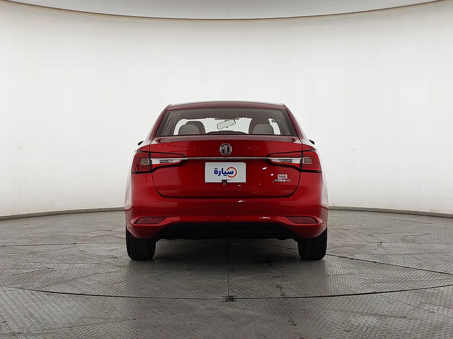 2022 MG 5 STD 