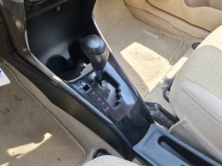 2022 Toyota Yaris  Y 
