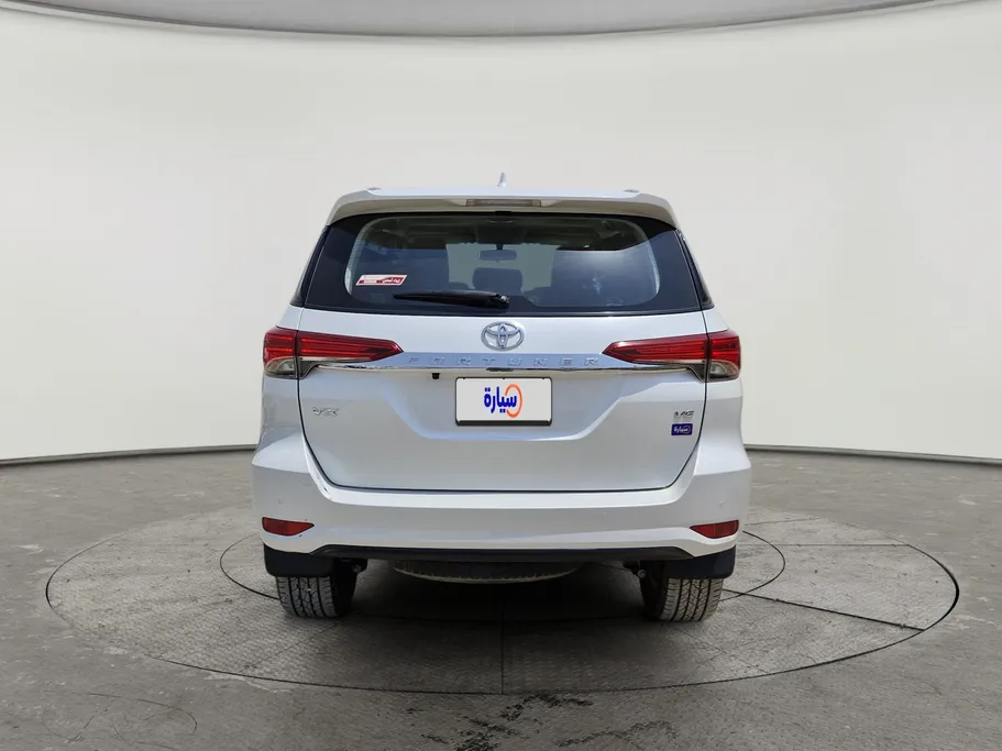 2023 Toyota Fortuner VX 