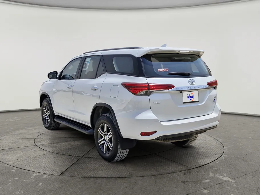 2023 Toyota Fortuner VX 