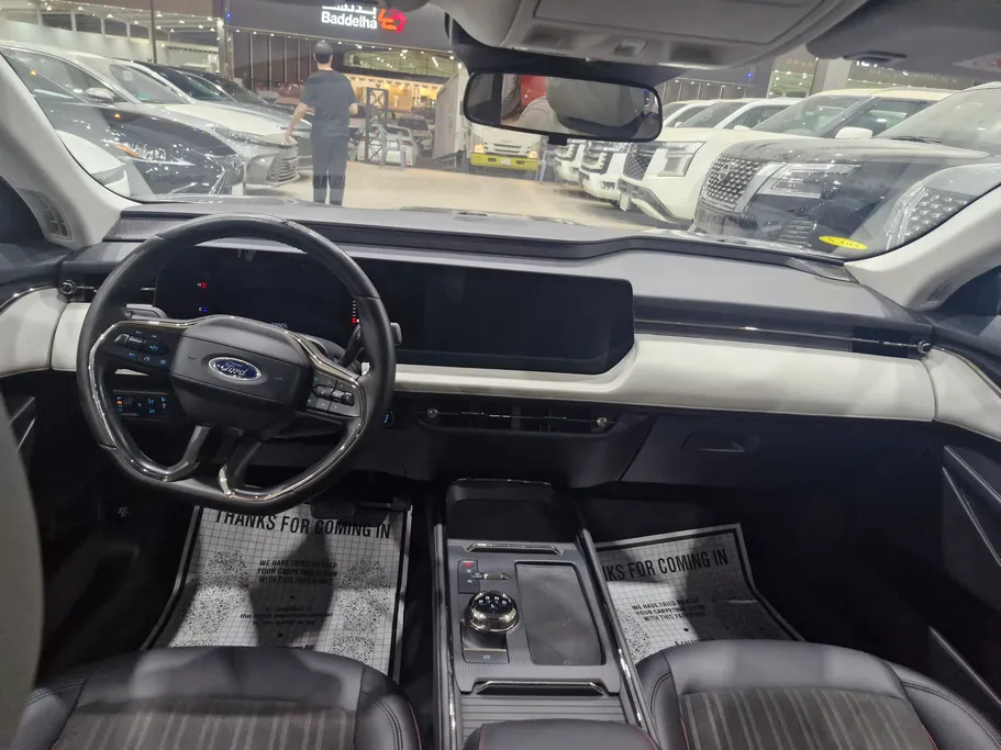 2023 Ford Taurus Trend 