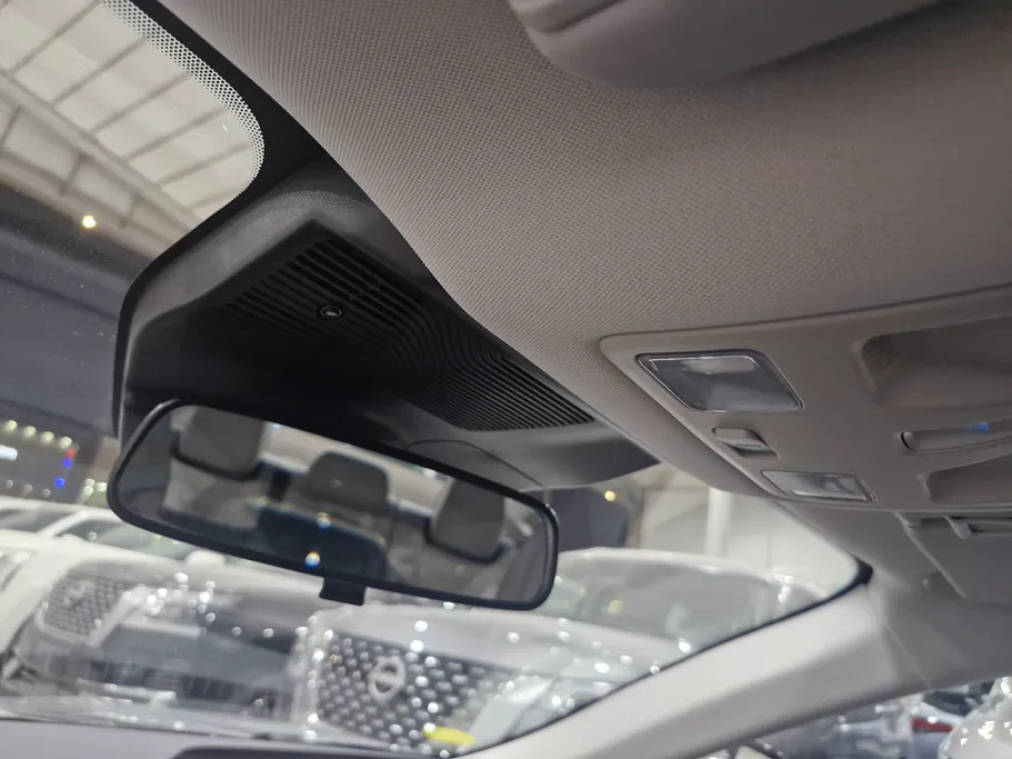 2023 Ford Taurus Trend 