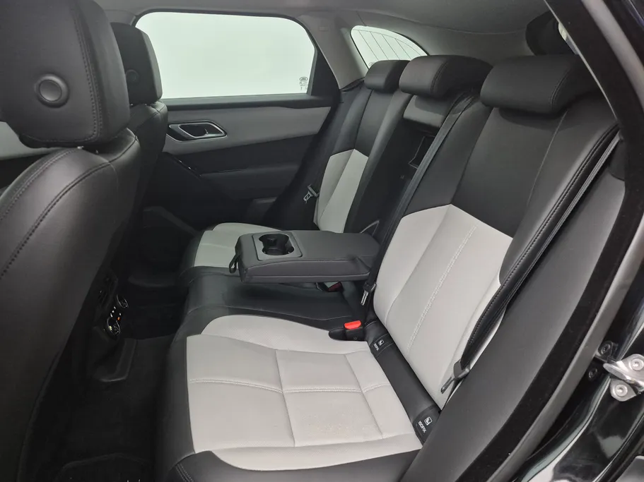 لاند روفر رنج روفر Velar R dynamic 2025 