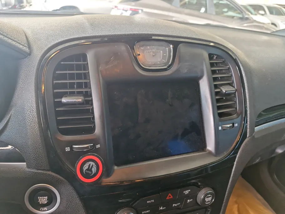 كرايسلر 300 S 2021 