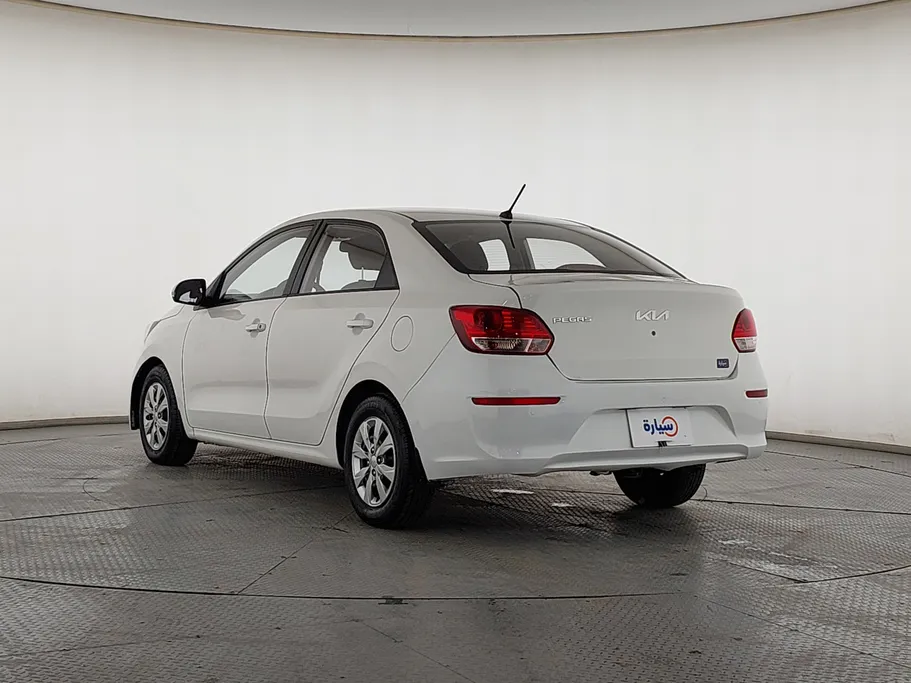 2022 Kia Pegas LX 