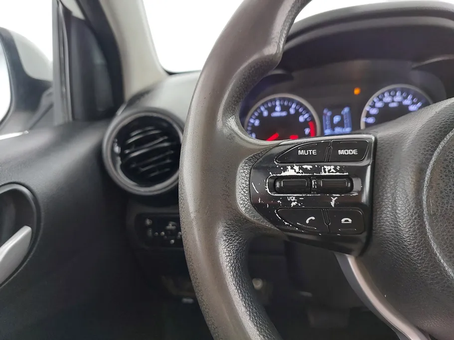 2022 Kia Pegas LX 