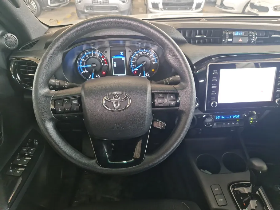 2025 Toyota Hilux Adventure 