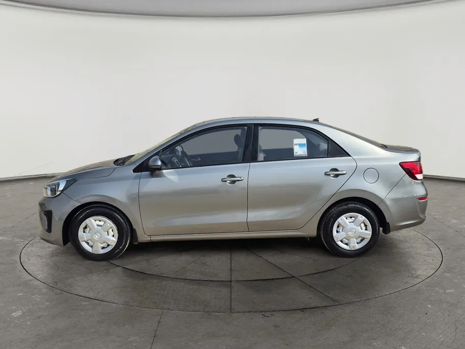 2022 Kia Pegas LX 