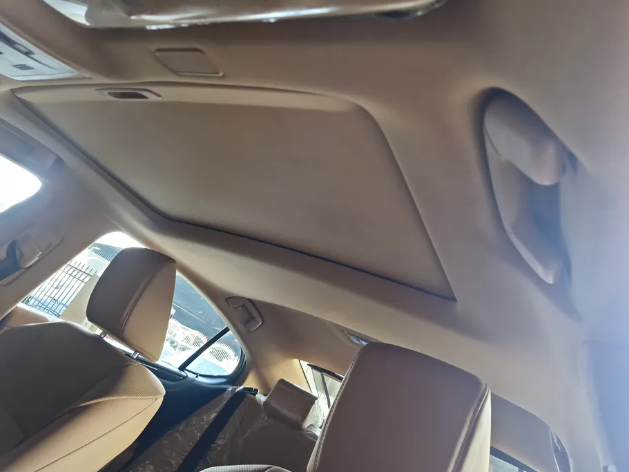 2023 Lexus ES 300 H 