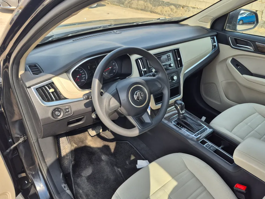 2023 ام جي RX5 STD 