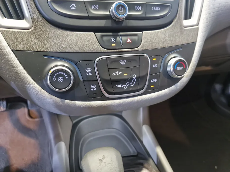 2022 Chevrolet Malibu LS 