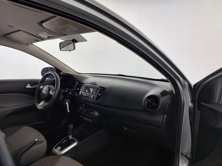 2022 Kia Pegas LX 