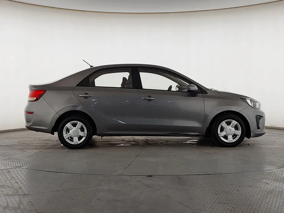 2022 Kia Pegas LX 