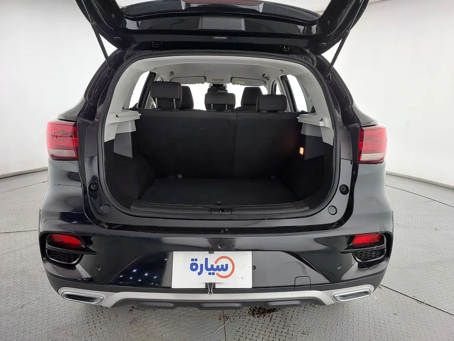 2023 MG ZS STD 