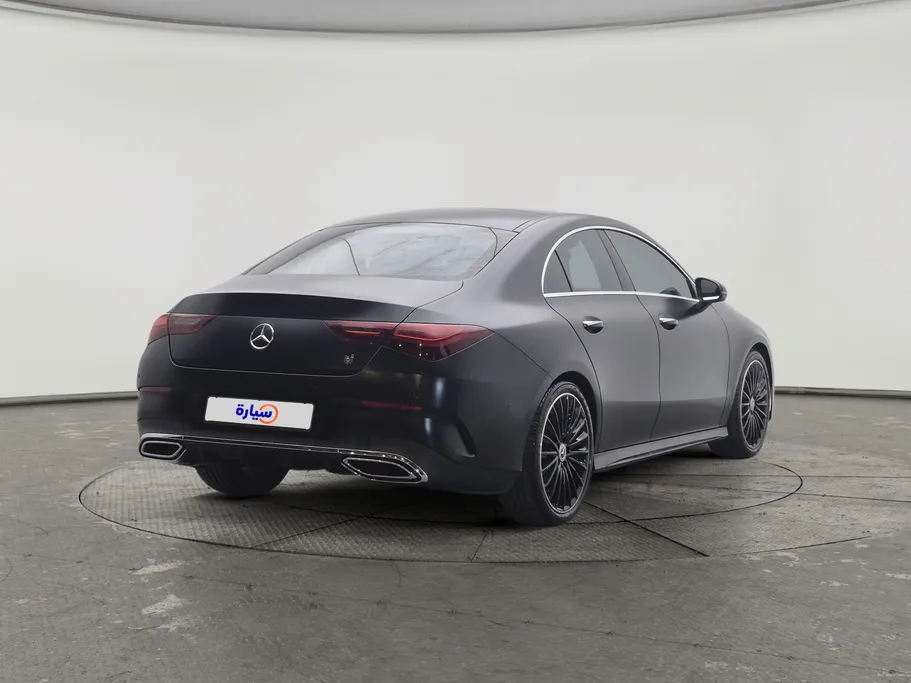 2025 Mercedes CLA 200 