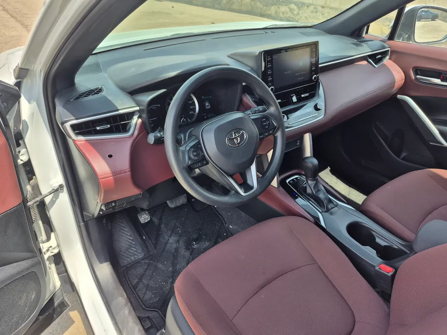 2023 Toyota Corolla Cross LE HEV 