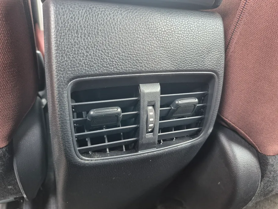 2023 Toyota Corolla Cross LE HEV 