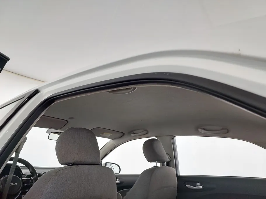 2022 Kia Pegas LX 