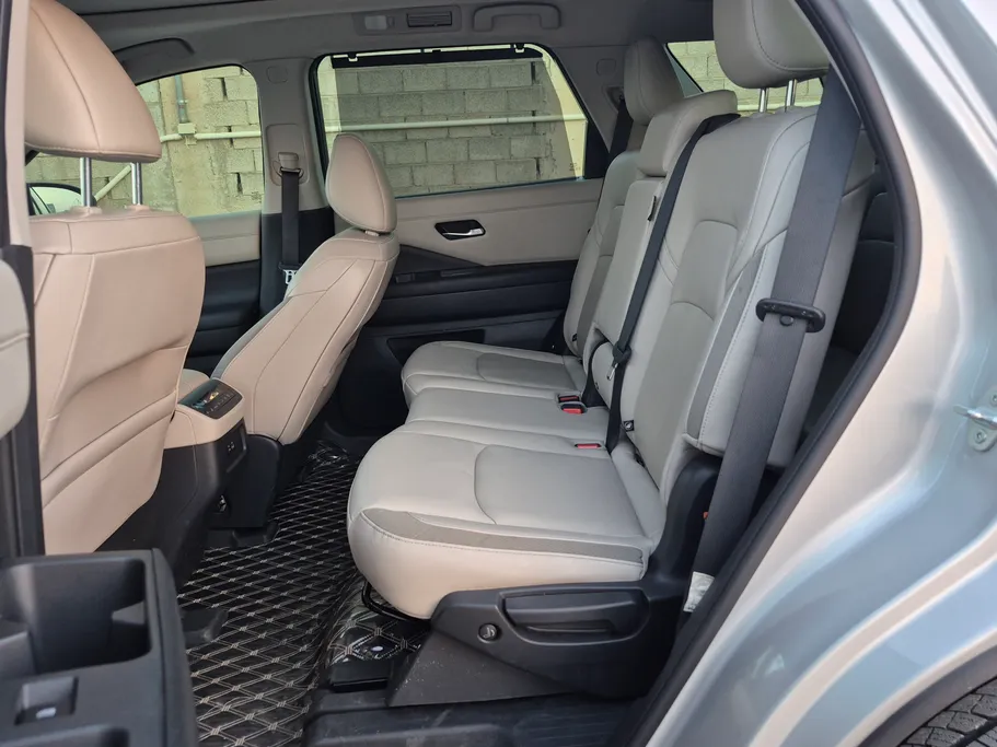 نيسان باثفندر SV 2022 