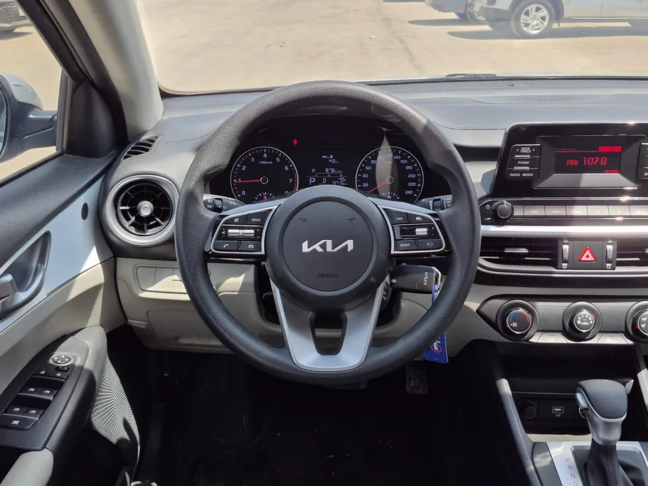 2023 Kia Cerato L 