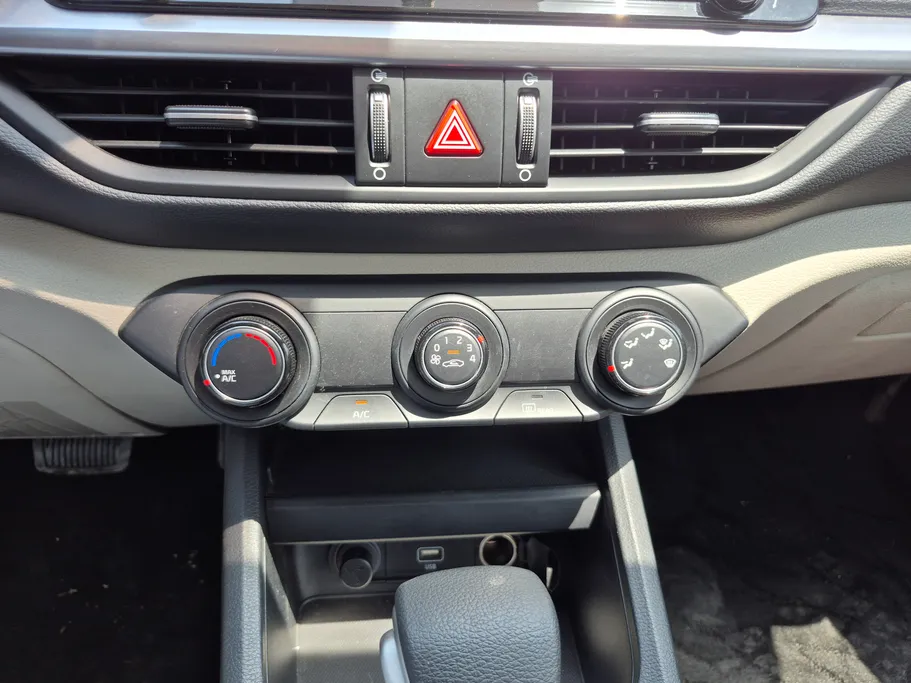 2023 Kia Cerato L 