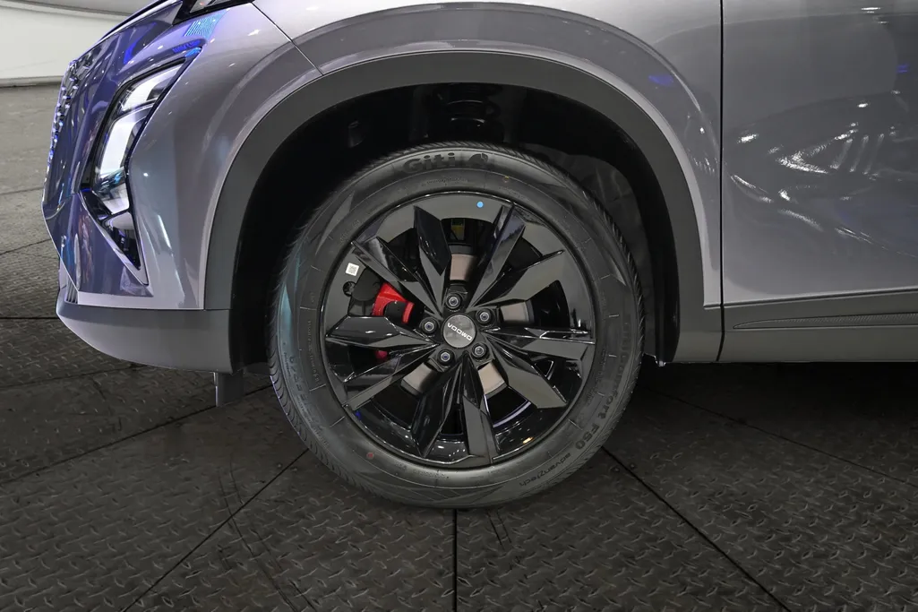 2027 Omoda C5 luxury 