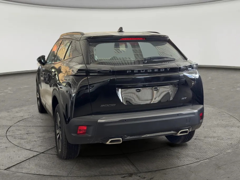 2026 Peugeot 2008 GT 