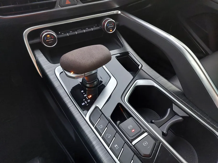 جيلي توجيلا Luxury GL 2023 