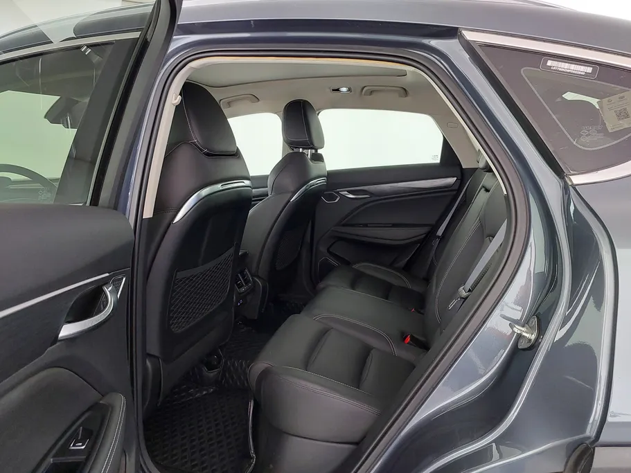 جيلي توجيلا Luxury GL 2023 