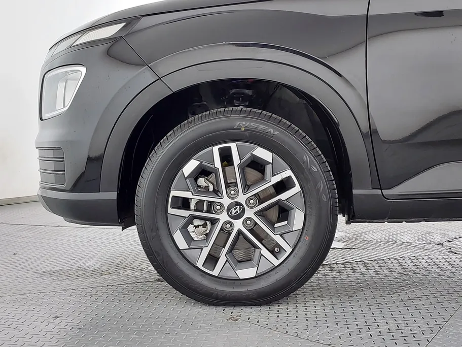 2024 Hyundai Venue Smart 