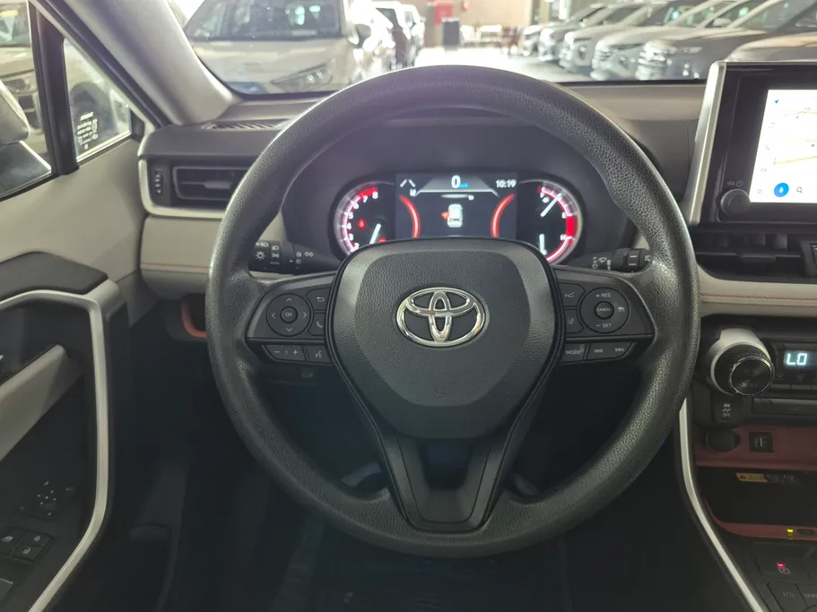 2025 Toyota RAV4 ADVENTURE 