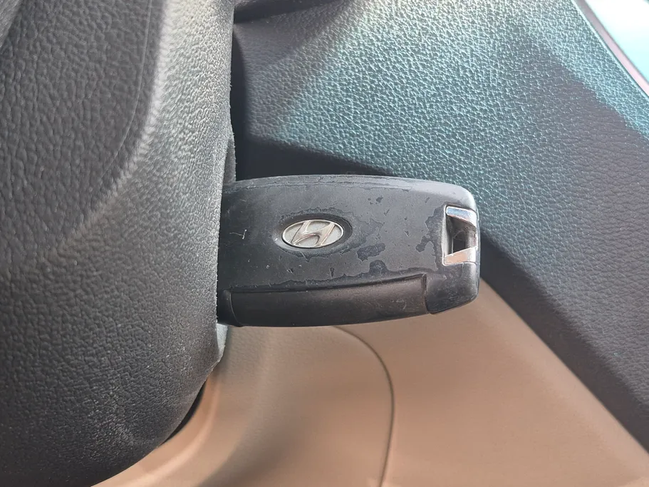 2023 Hyundai Accent Smart 