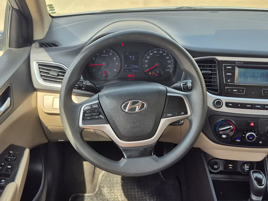 2023 Hyundai Accent Smart 