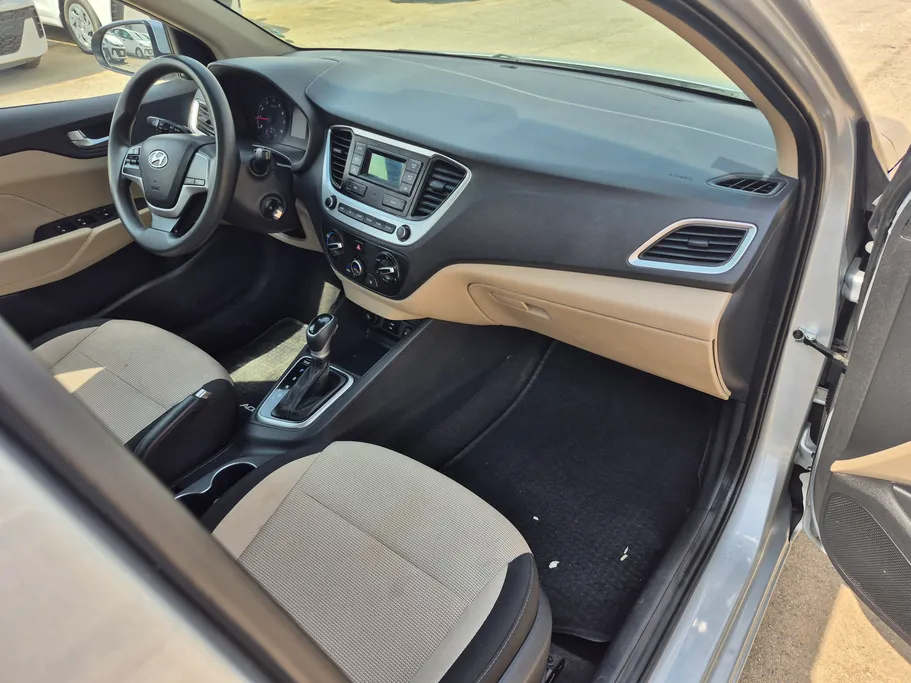2023 Hyundai Accent Smart 
