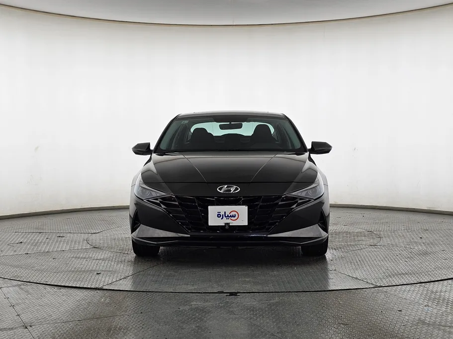 2022 Hyundai Elantra Smart Plus 