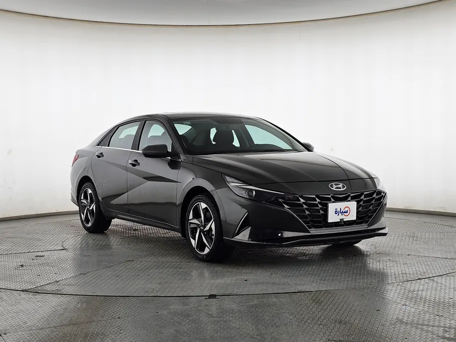 2022 Hyundai Elantra Smart Plus 