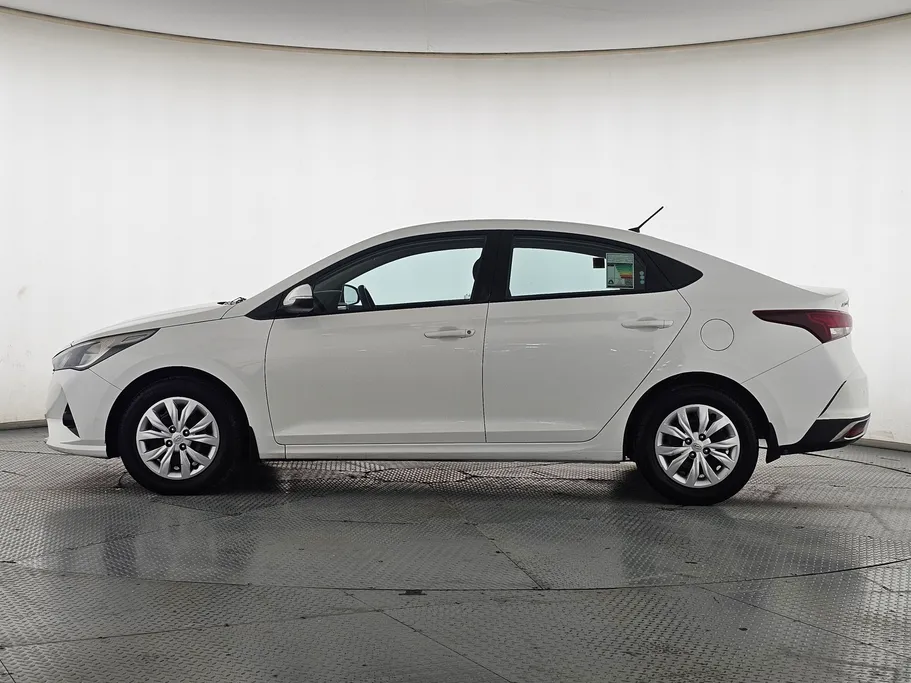 2023 Hyundai Accent Smart 