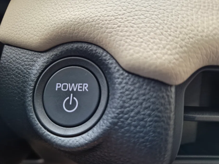2026 Toyota RAV4 XLE HEV 