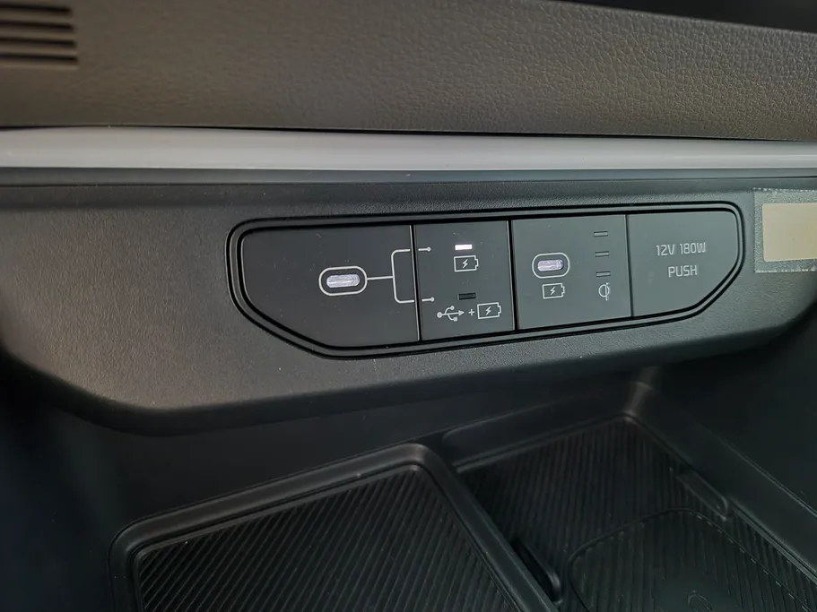 2025 Kia Carnival GLS 