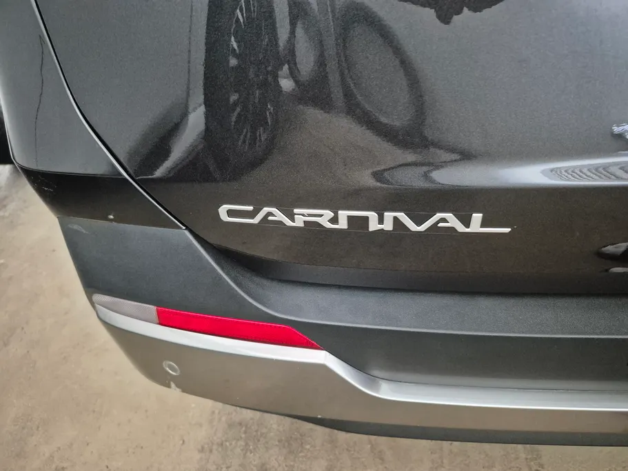 2025 Kia Carnival GLS 