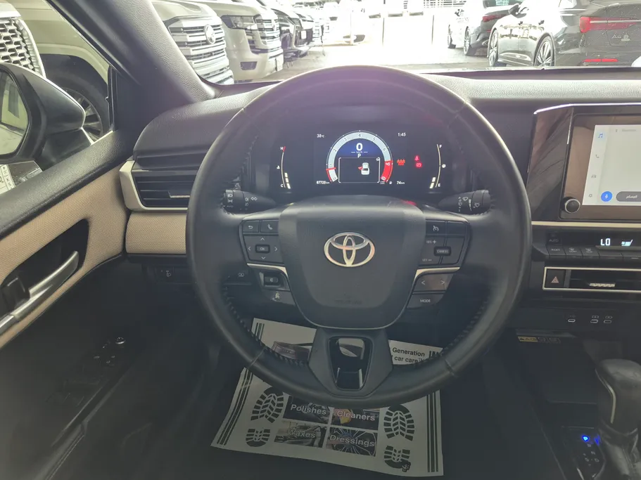 2025 Toyota Camry  LE 