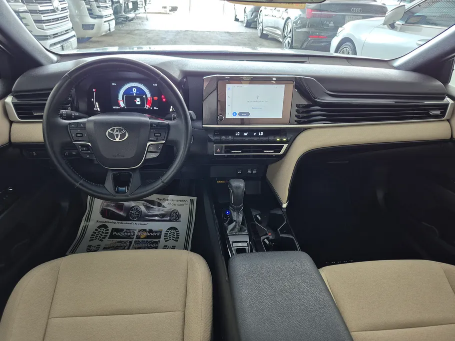 2025 Toyota Camry  LE 