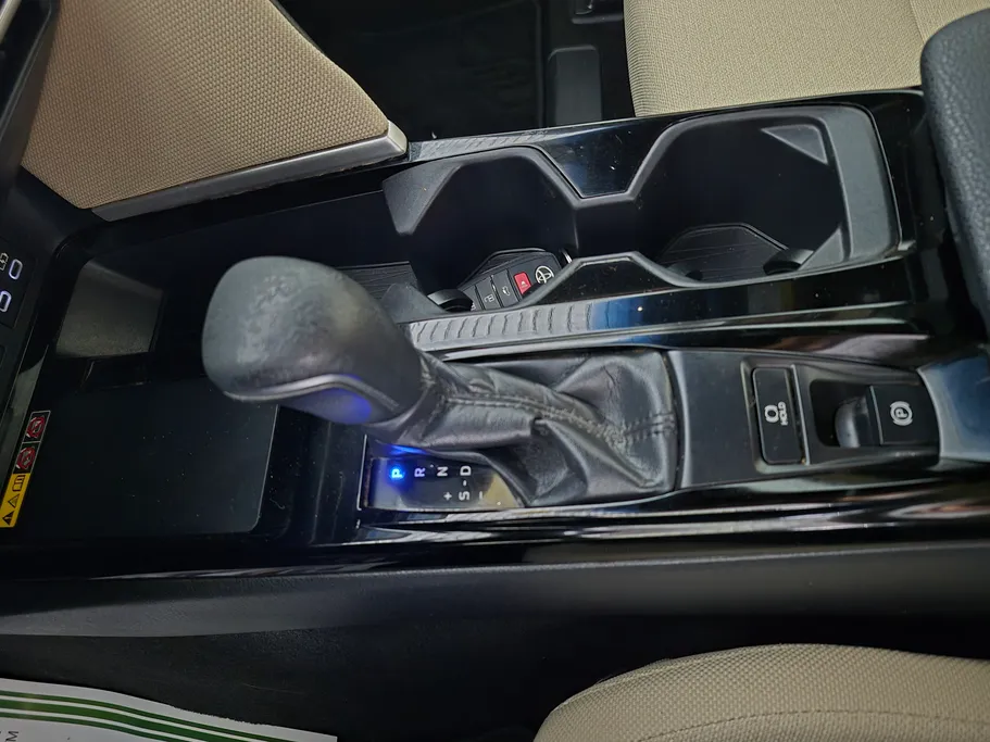 2025 Toyota Camry  LE 