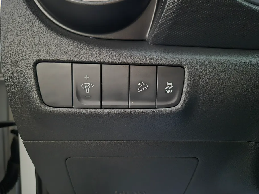 2021 Hyundai Kona COMFORT (Sunroof) 