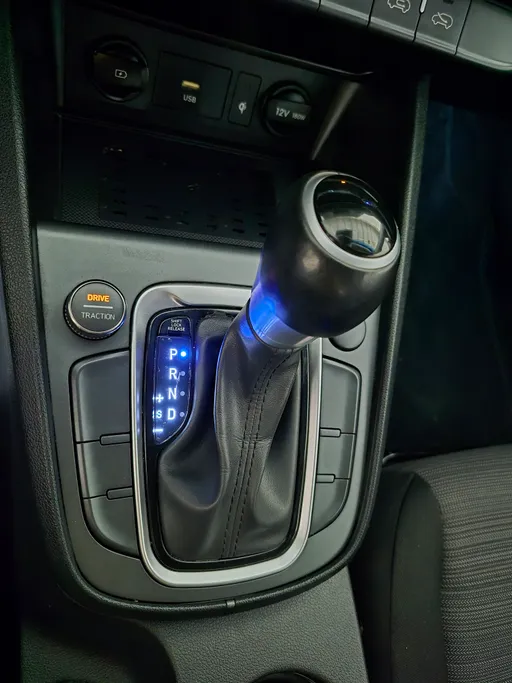 2021 Hyundai Kona COMFORT (Sunroof) 