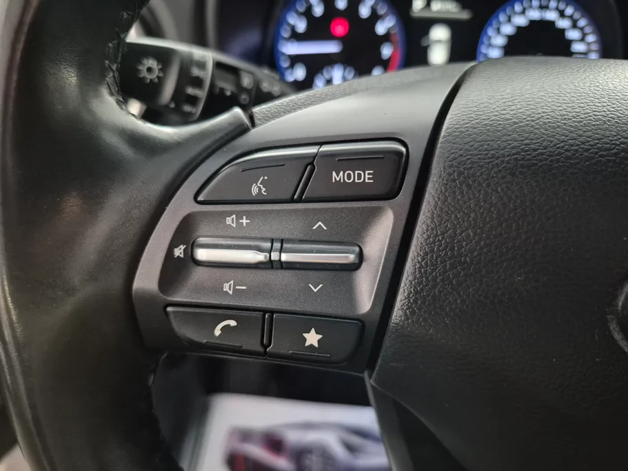 2021 Hyundai Kona COMFORT (Sunroof) 